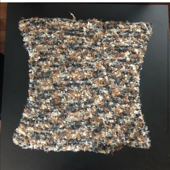 Steve Madden Fuzzy Infinity Scarf - Picture 3 of 4